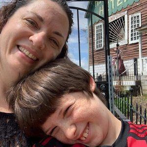 Meet your Posher, Amber